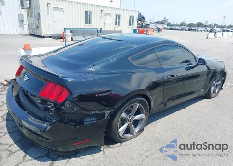 2017 Ford Mustang Ecoboost z USA, uszkodzony, nr VIN 1FA6P8TH8H5286996